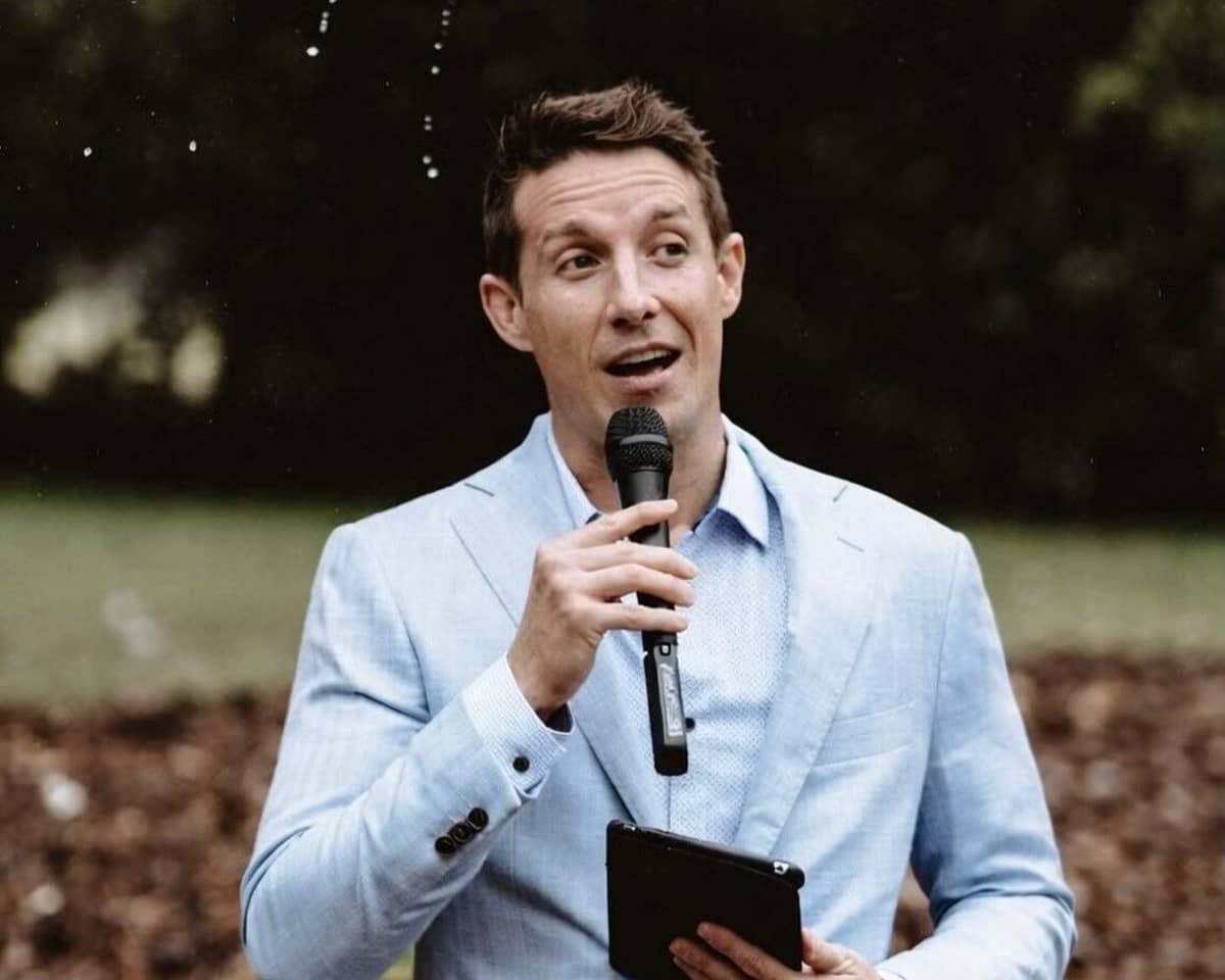 Ben Black Celebrant - Image 2