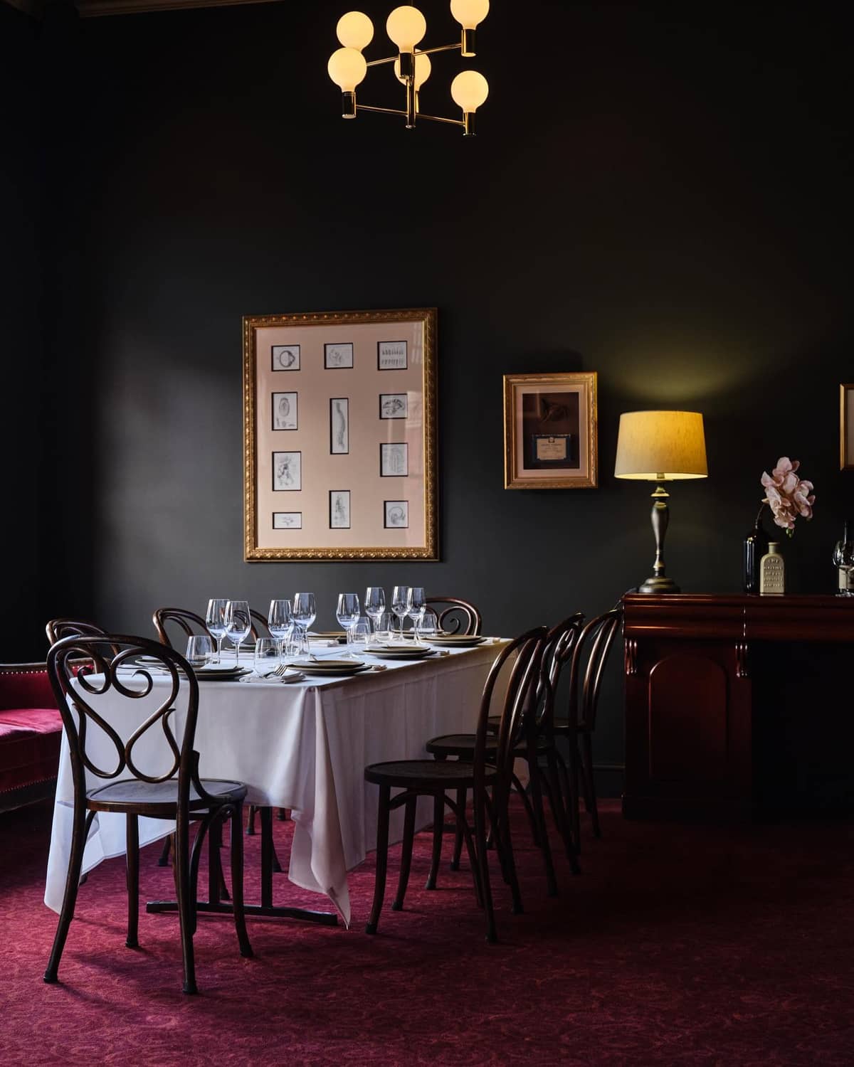 Apoteca Bar + Restaurant gallery image 6