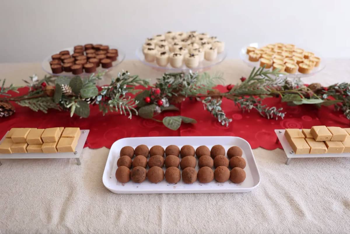 Donna's Desserts gallery image 8