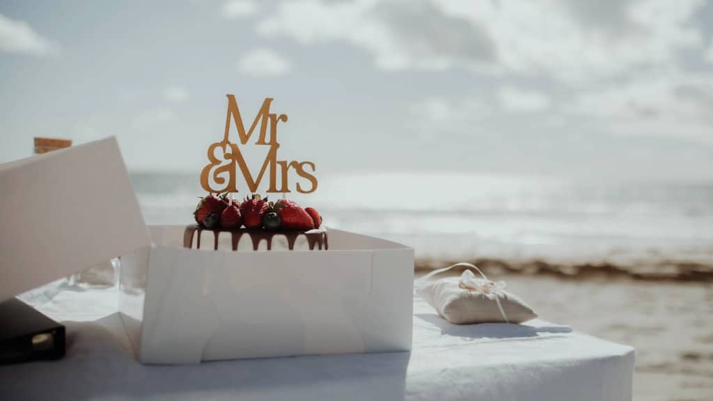 Hand in Hand Weddings gallery image 3