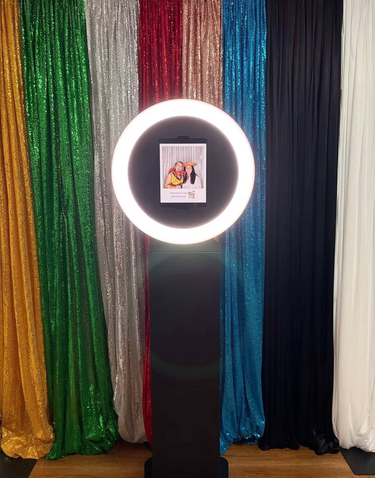 Pix Perfect Photobooths gallery image 7