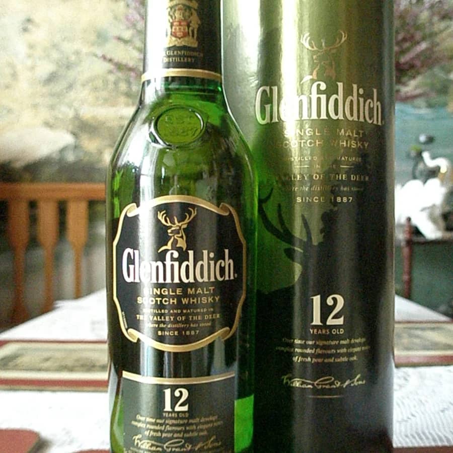 The Cigar and Scotch Co gallery image 5