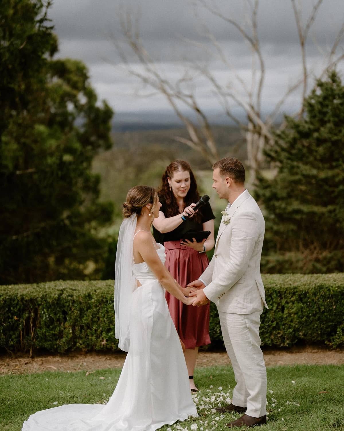 Suzie Crozier Marriage Celebrant gallery image 3