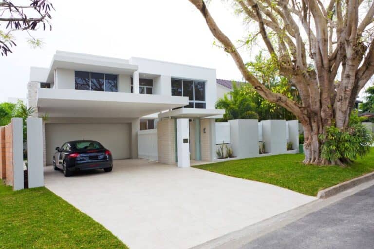 Financia Avenue - Image 1