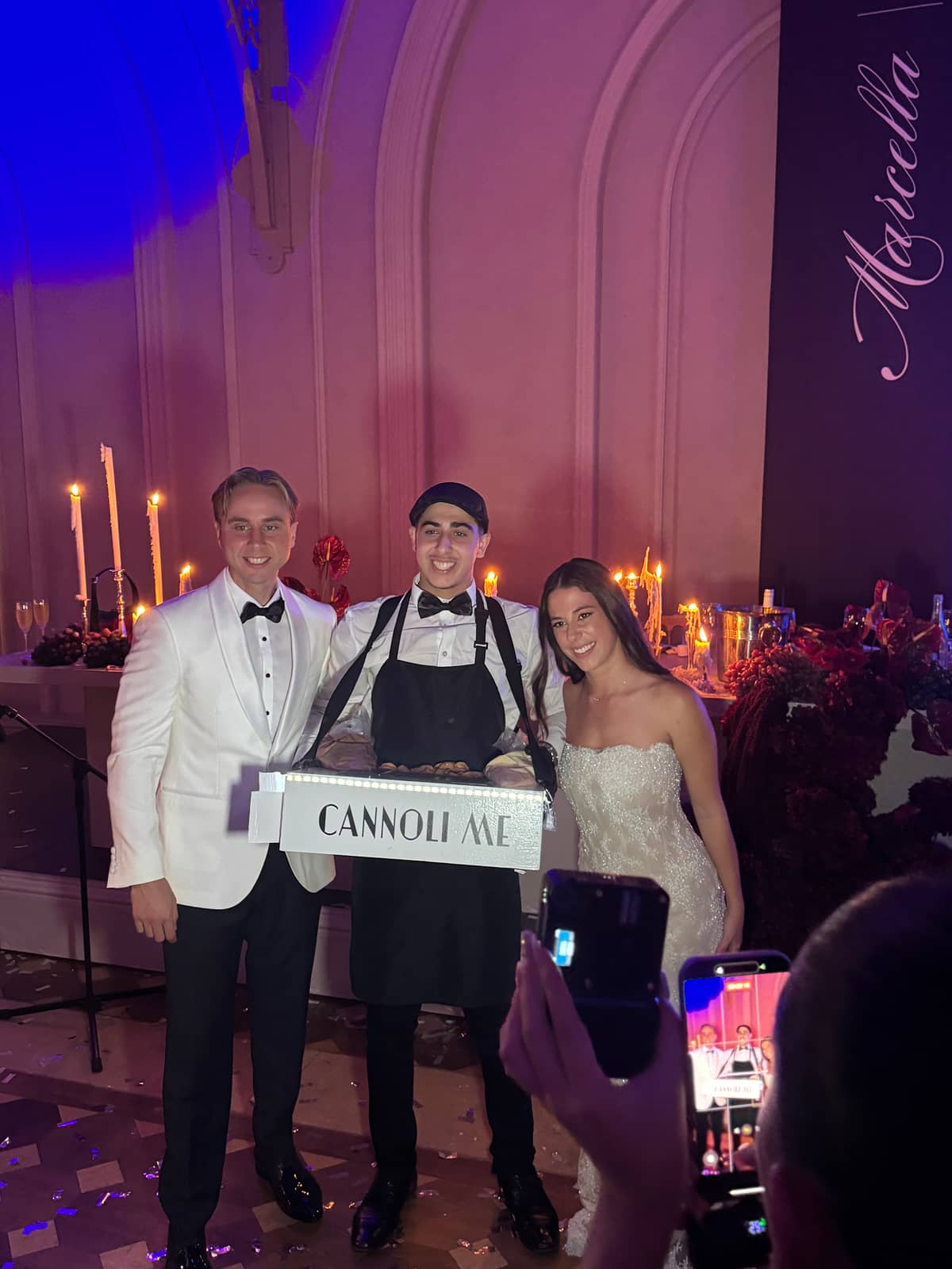 Cannoli Me - Image 1