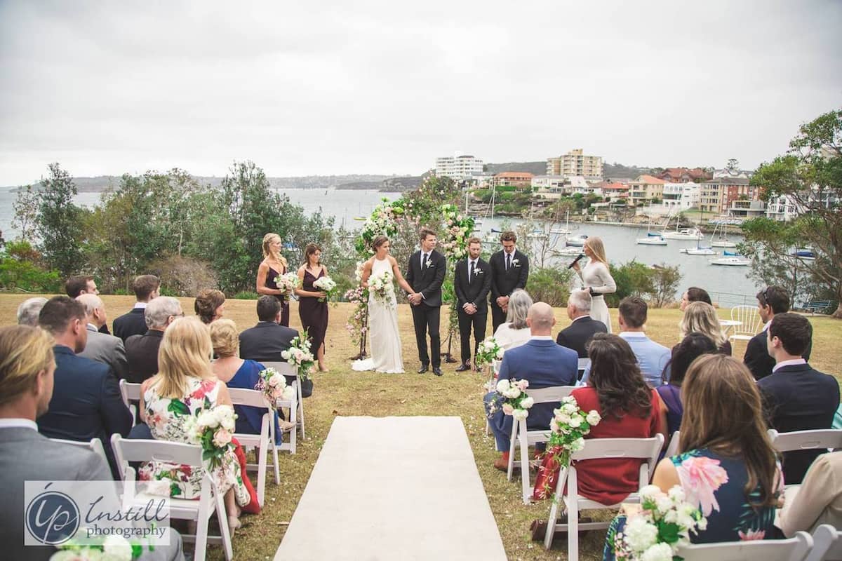 Roxy Rennie Marriage Celebrant - Image 3
