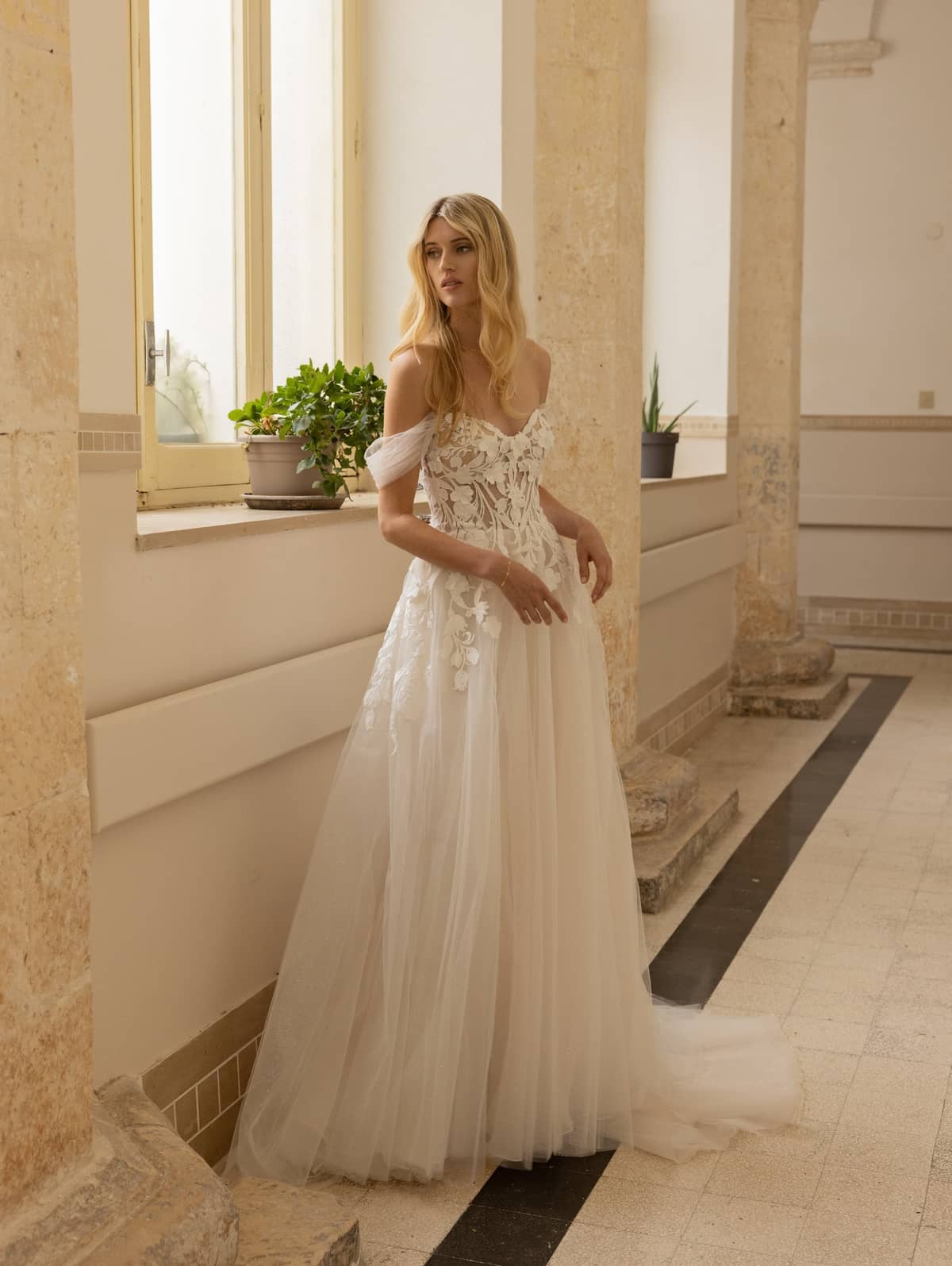 Zoo Bridal - Image 2