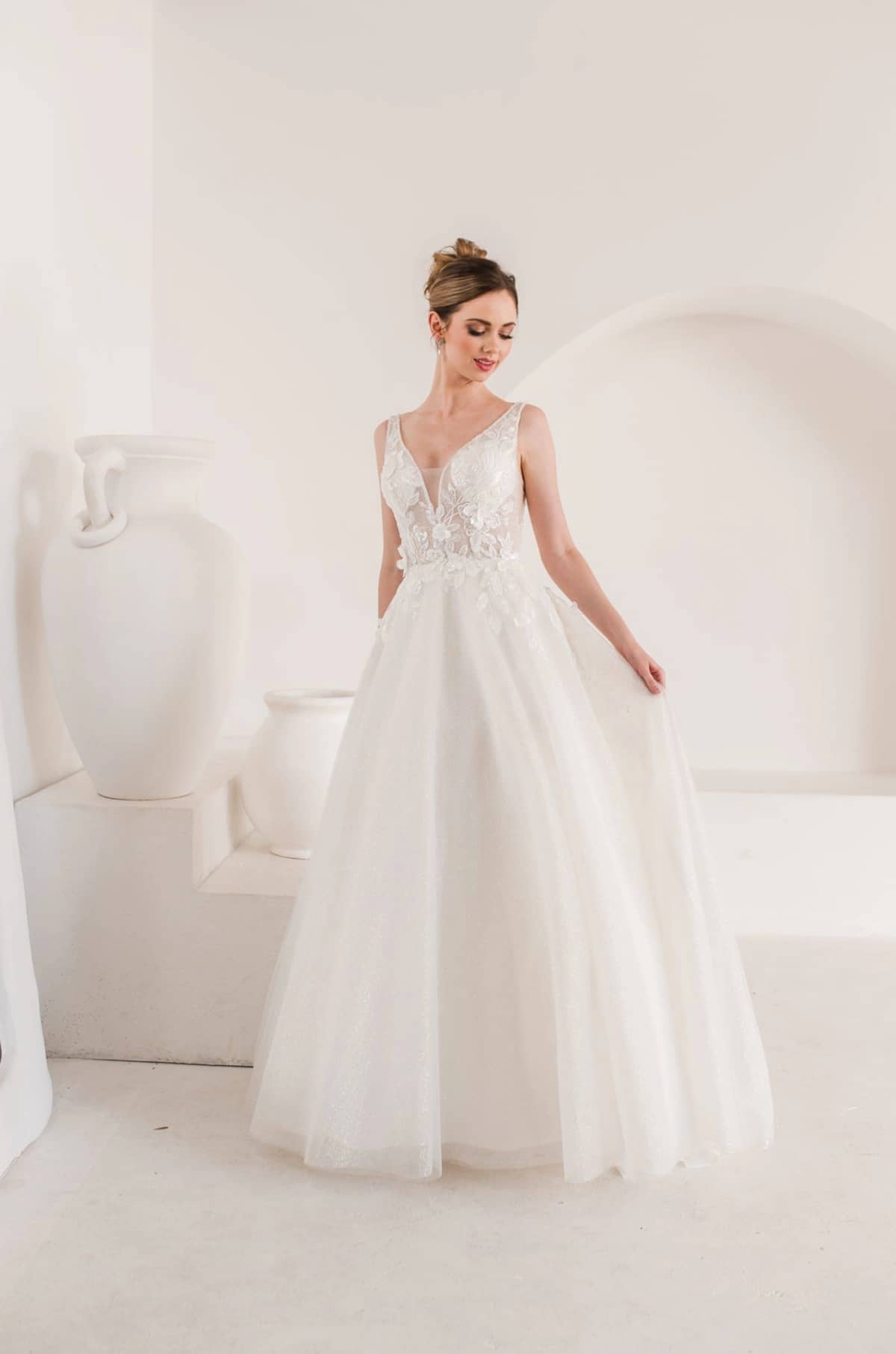 Hobnob Bridal - Image 1