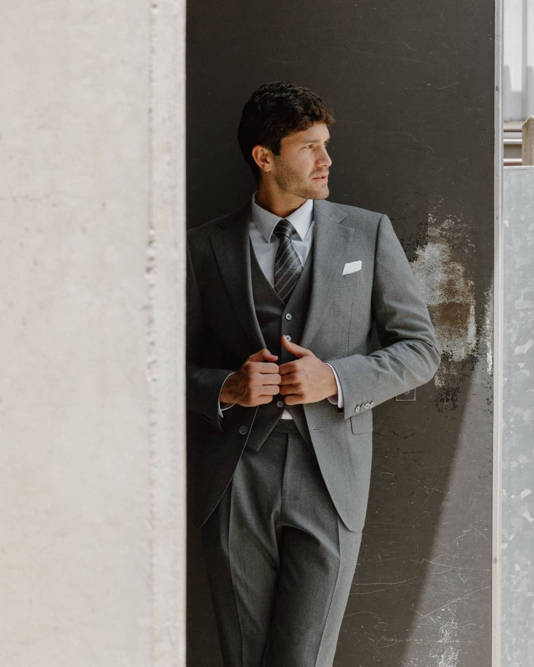 The Tailors Lounge - Image 3