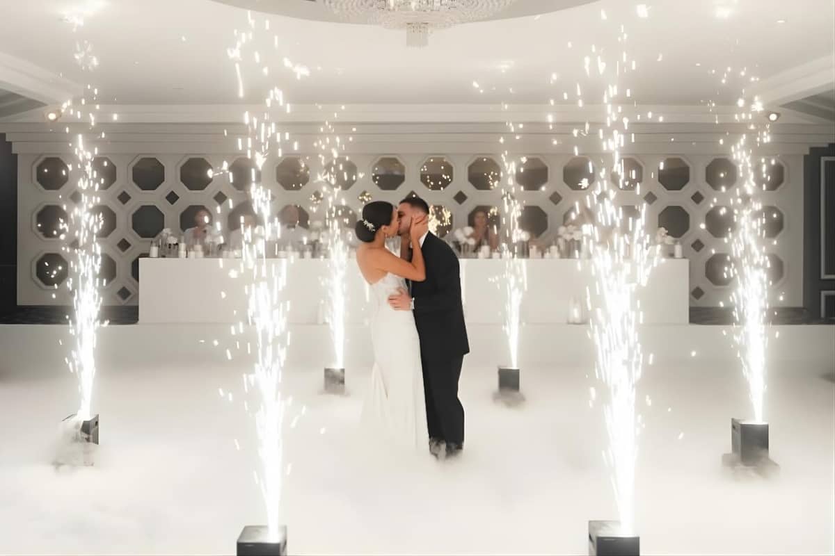 R&L Magical Moments - Image 1