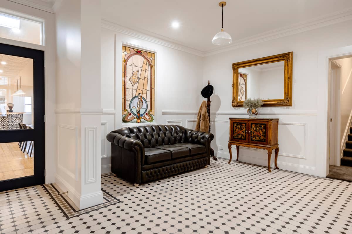 Seaview House Queenscliff - Image 5