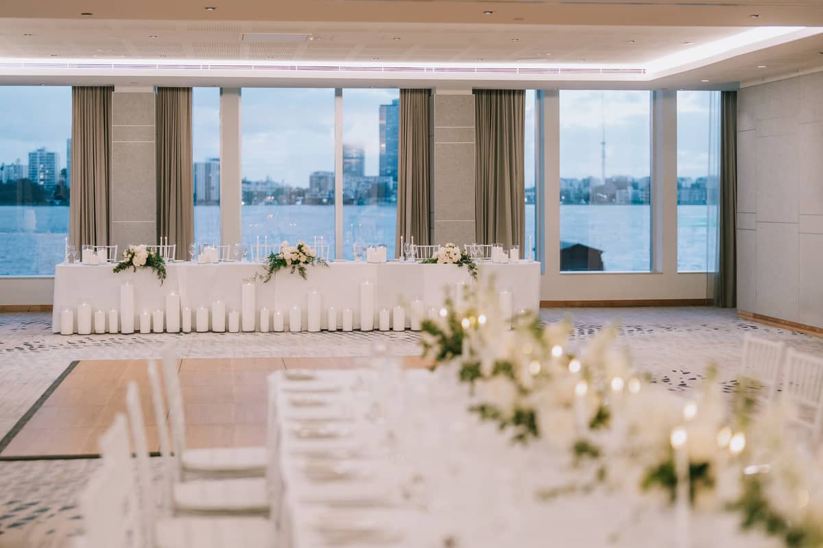 Doubletree by Hilton Perth Waterfront - Image 1
