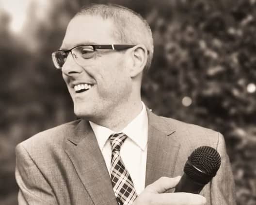 Norm The Wedding Guy - Image 7