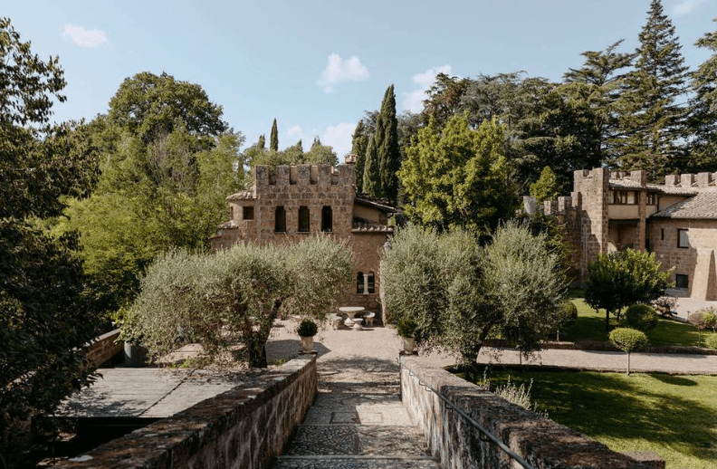 Married in Italy - Image 3