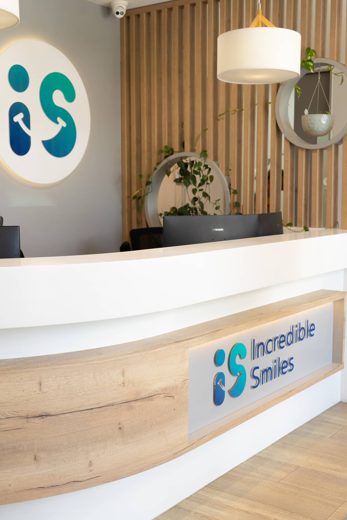 Incredible Smiles - Image 8