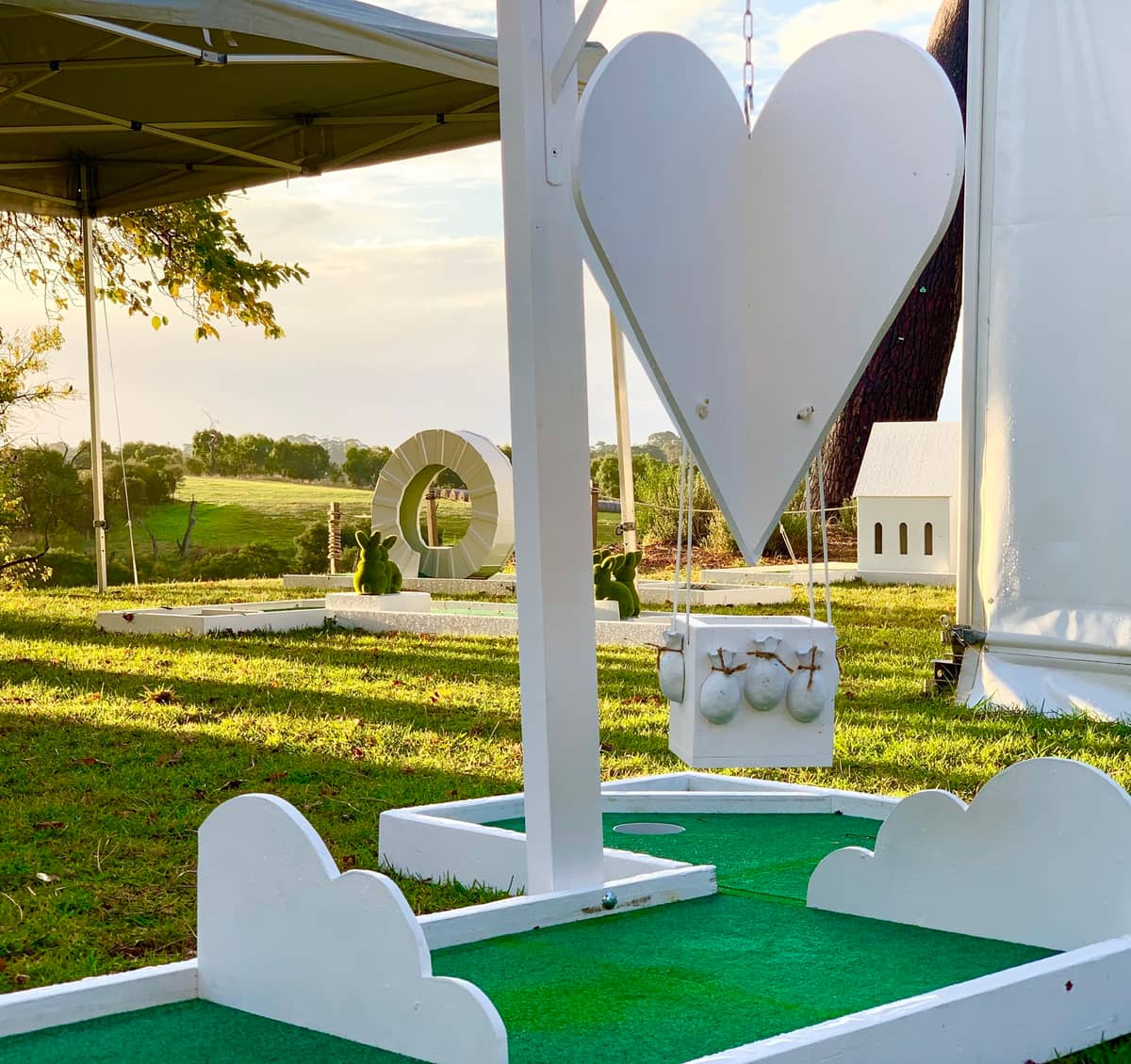 Big Putts - Image 6