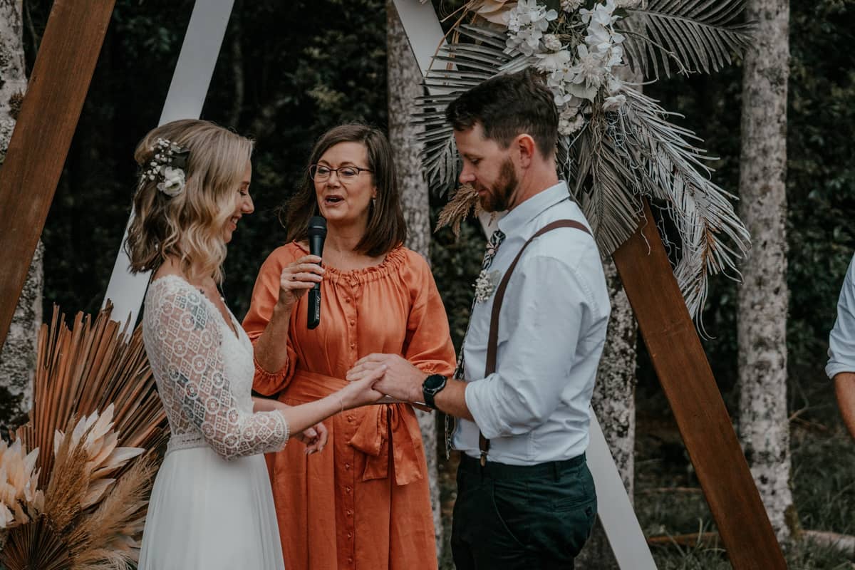 Lorraine Wright – The Wright Celebrant - Image 5