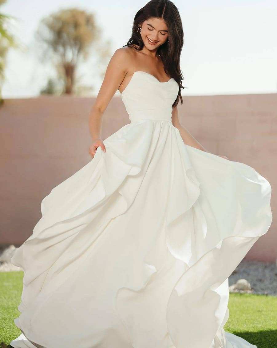 Brides To Be - Image 3
