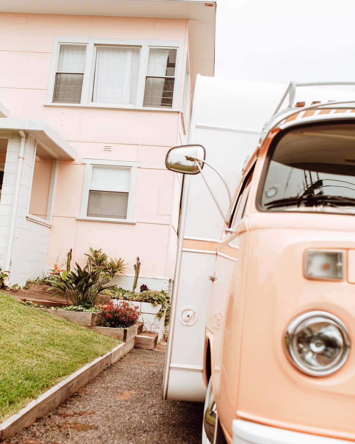 Gypsy Love Bus - Image 6