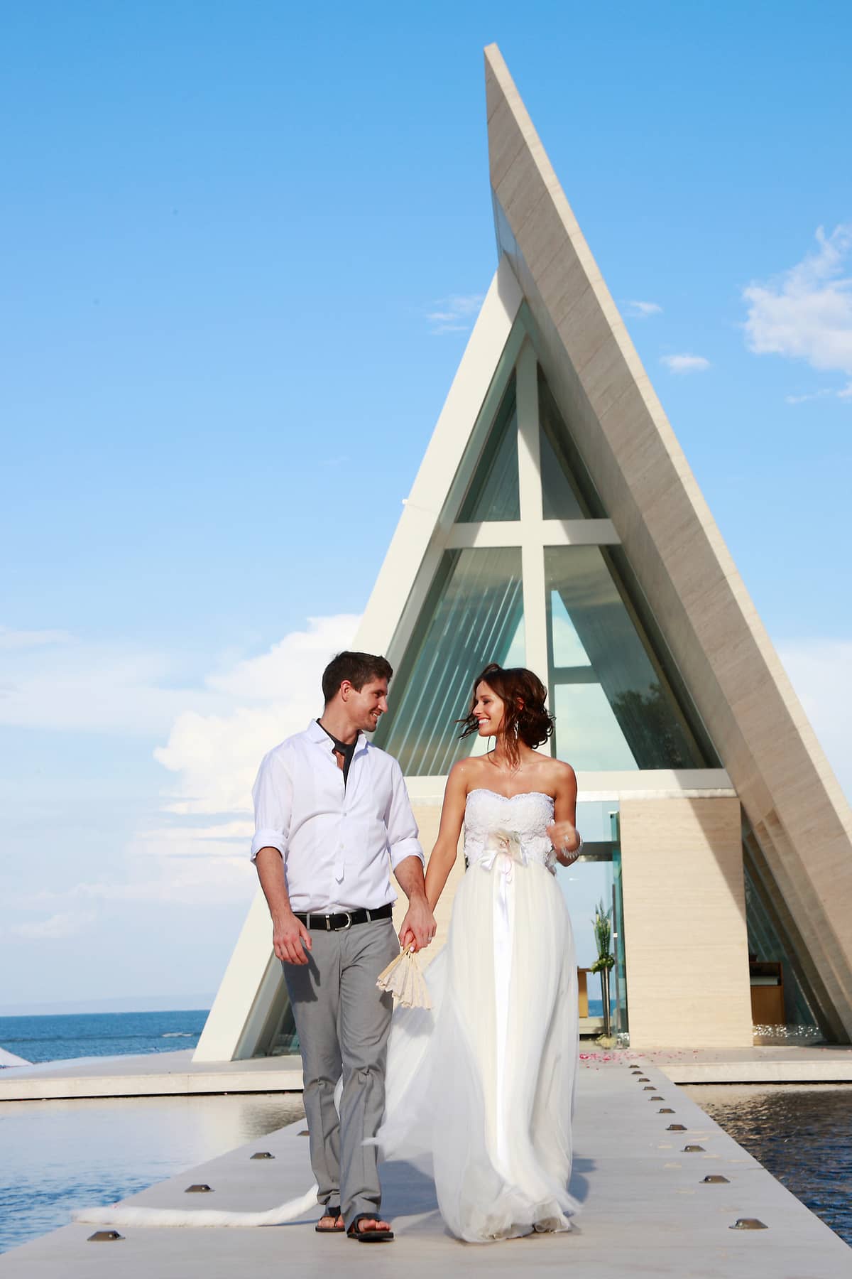Frontcover Photography Weddings - Image 6