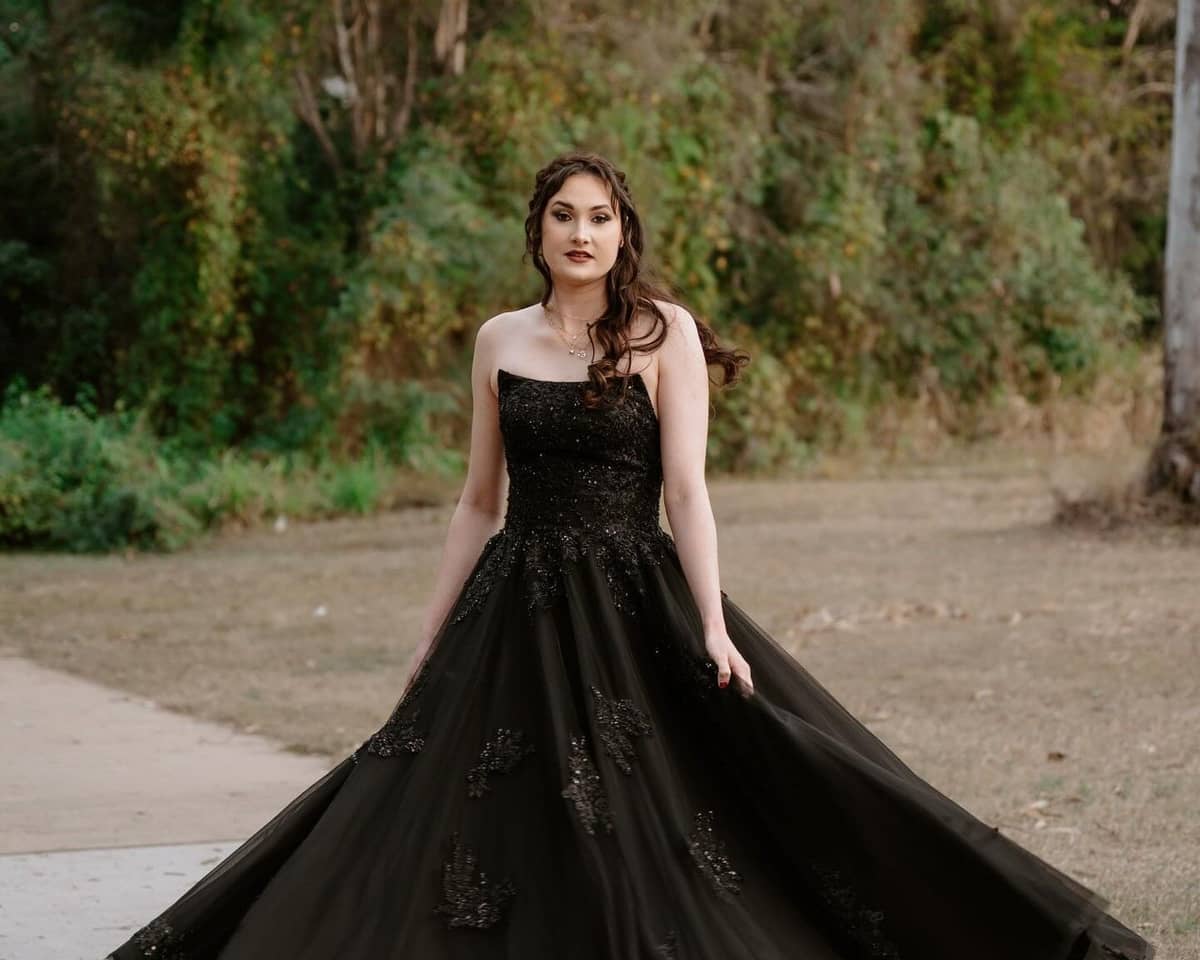 Kelly Jasmine Bridal - Image 5