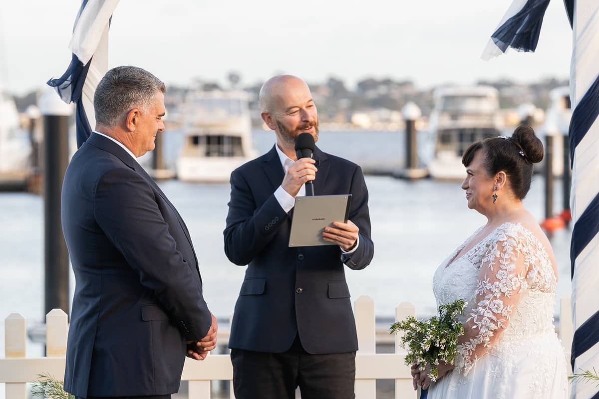 Hello Wedding Man Celebrant & MC - Image 1