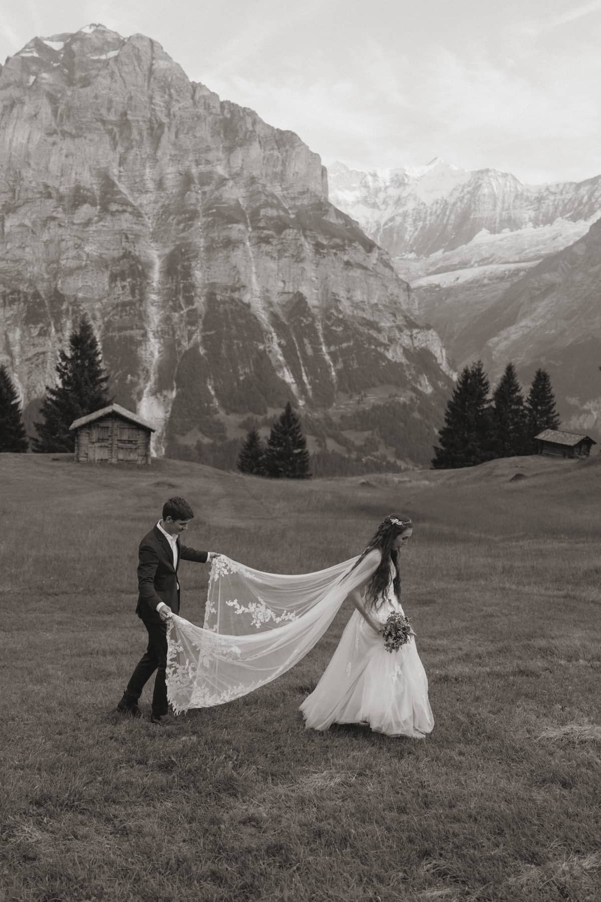 English Rose Bridal - Image 3
