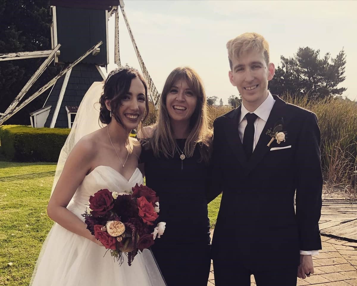 The Scarlett Celebrant - Image 6