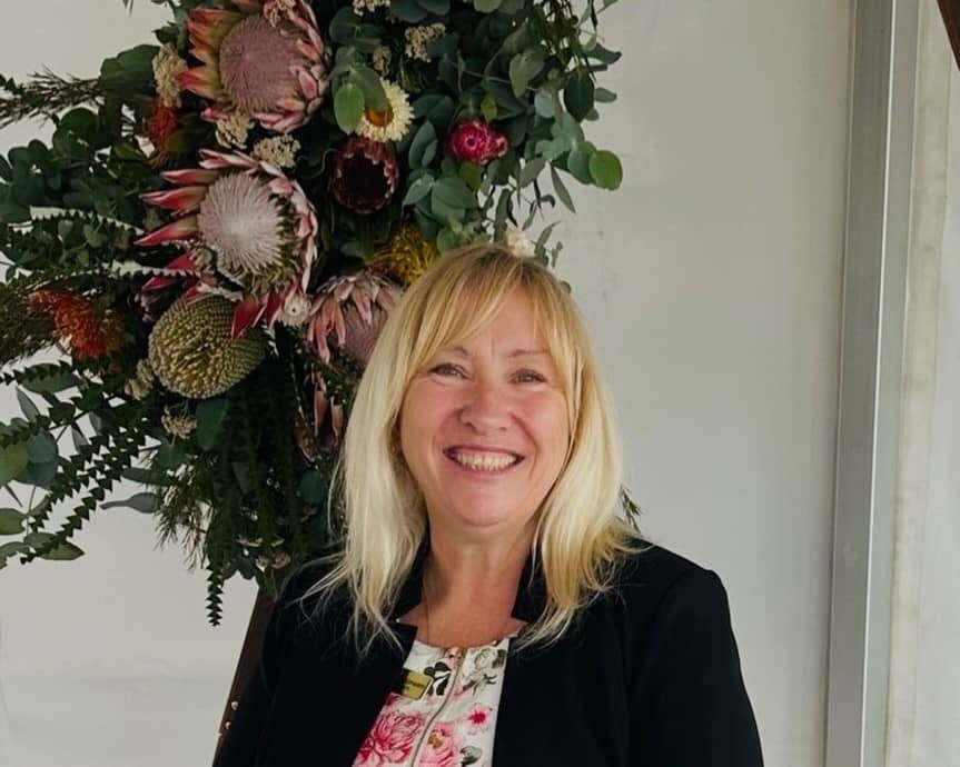 Lisa Dickinson Celebrant - Image 2
