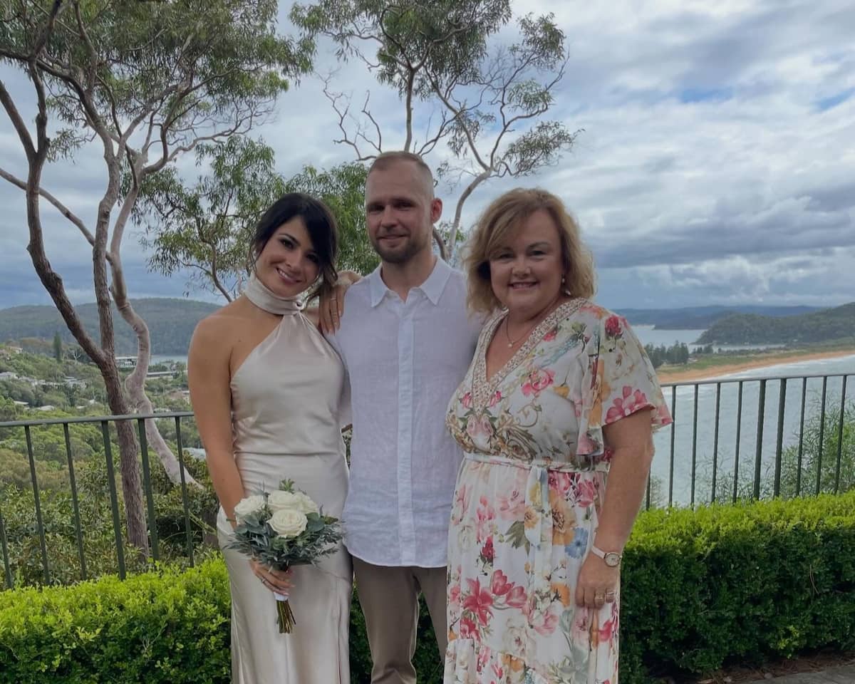 Julie Dominish Celebrant Ceremonies - Image 1