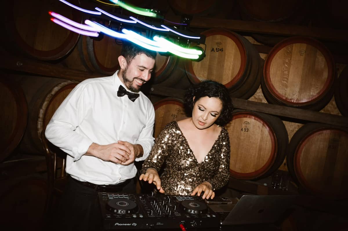 Champagne Wedding Duo - Image 2
