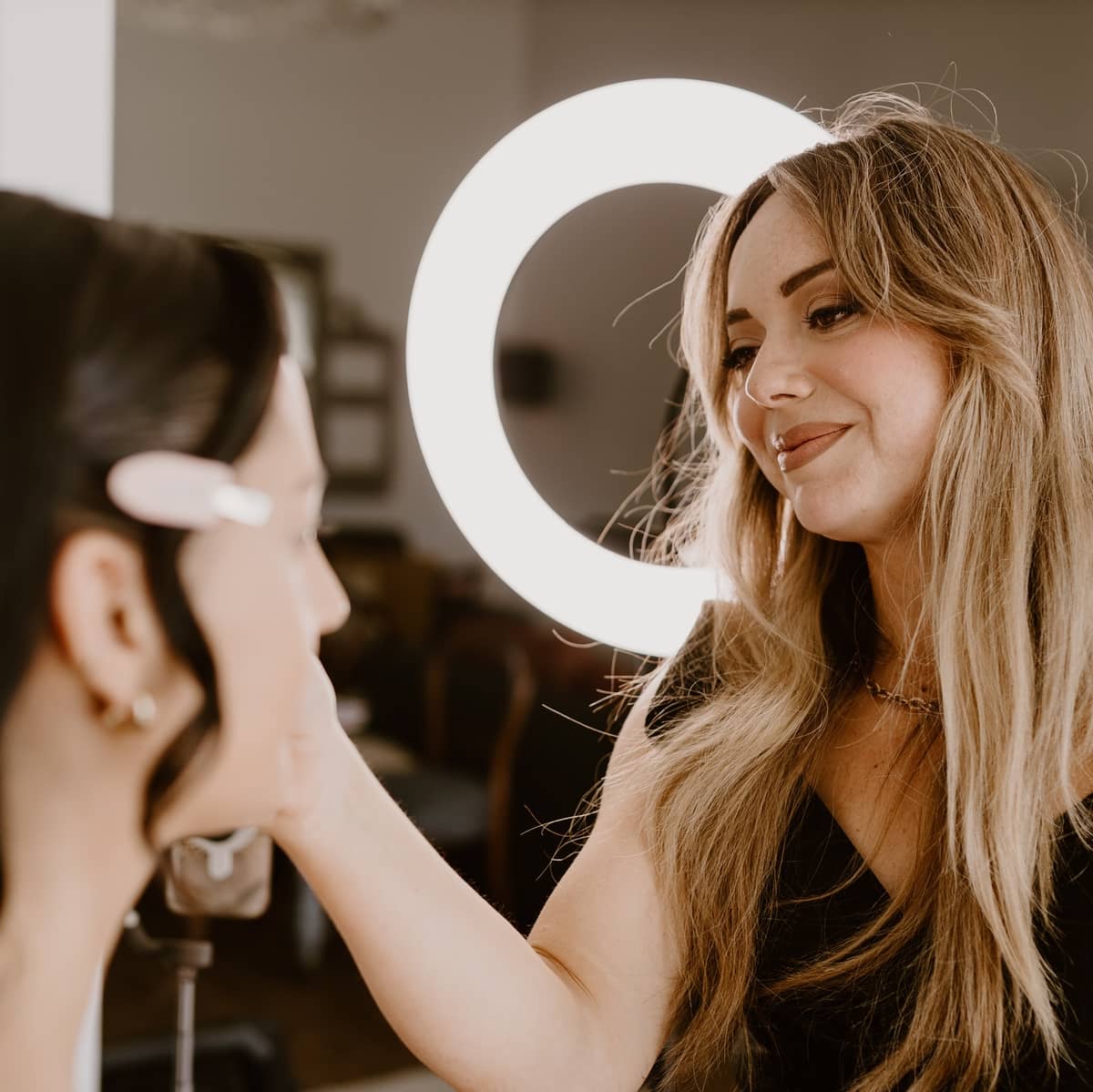 Jessica Vegas Professional Hair & Makeup Artist - Image 3