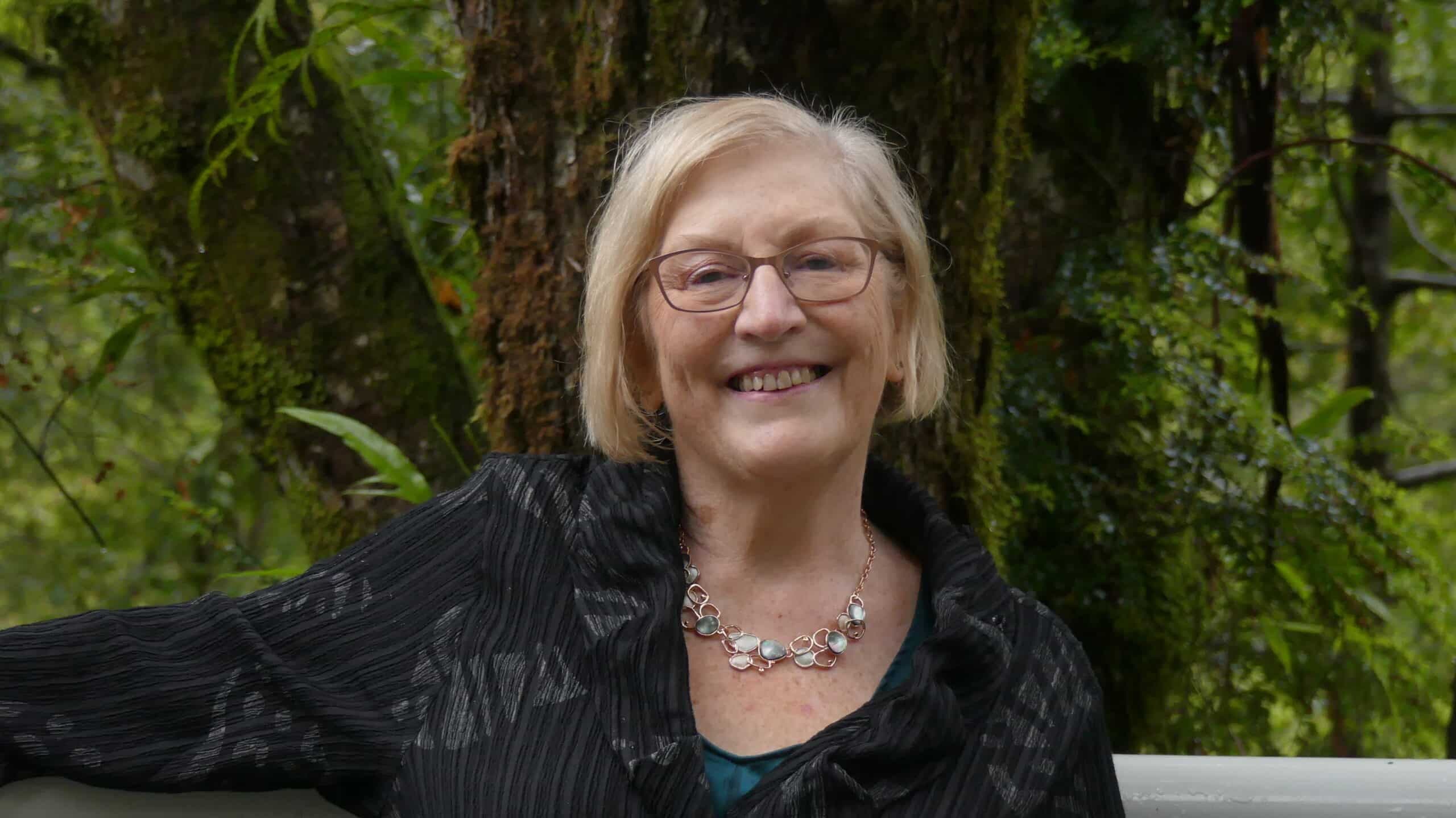 Maureen Miles Celebrant wedding vendor