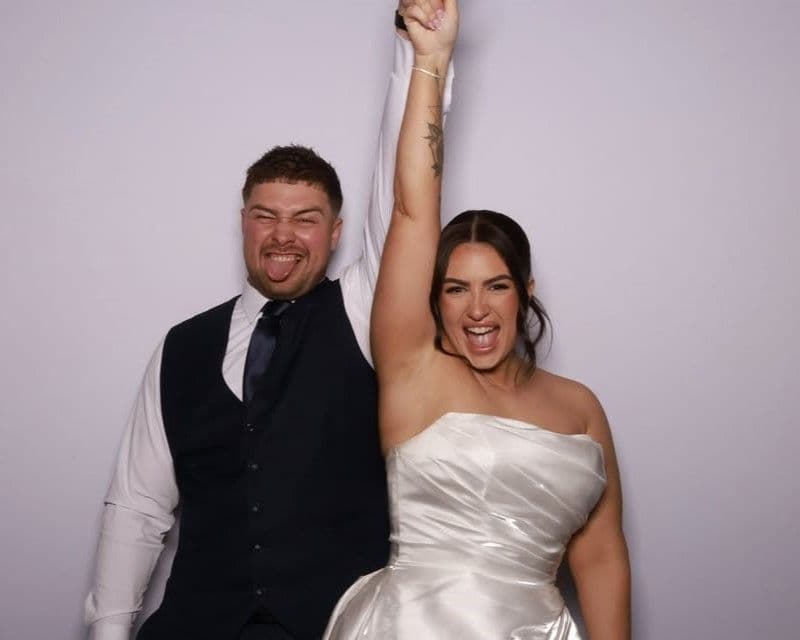 The Selfie Social Photo Booth wedding vendor