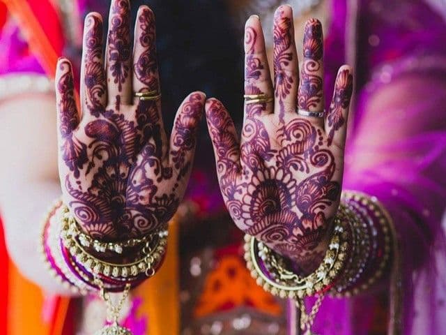 Henna By Dina wedding vendor