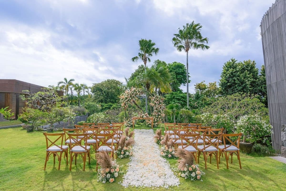 Peppers Seminyak wedding vendor