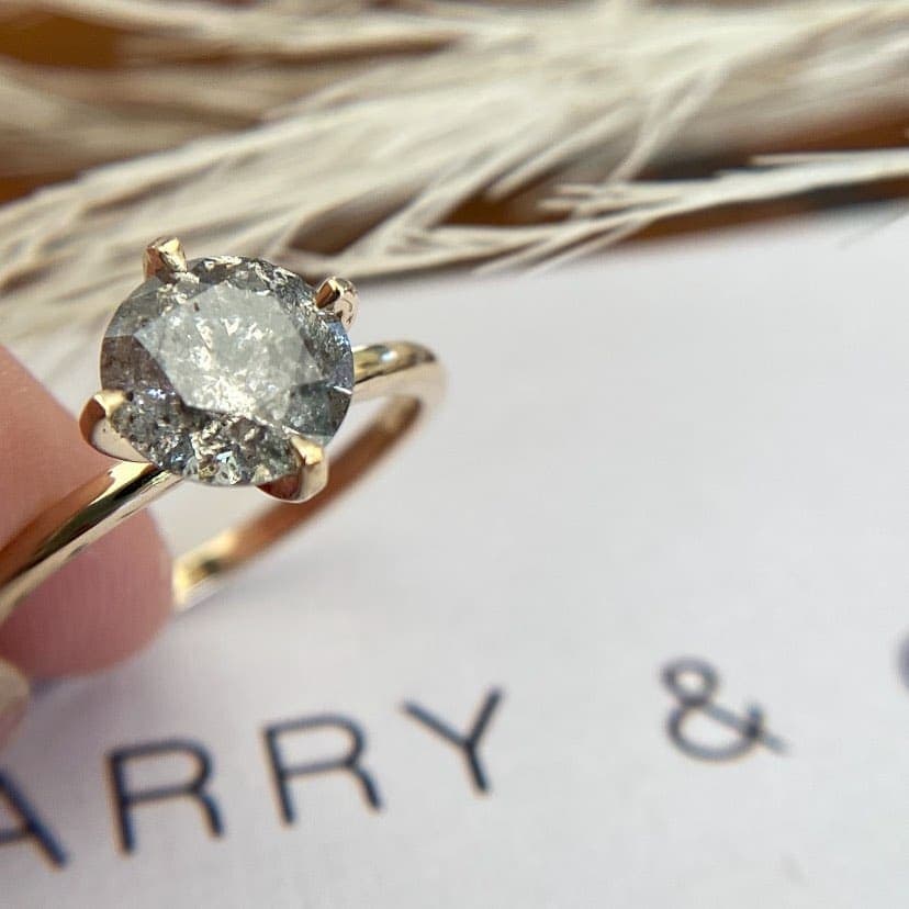Harry and Co Jewellery wedding vendor