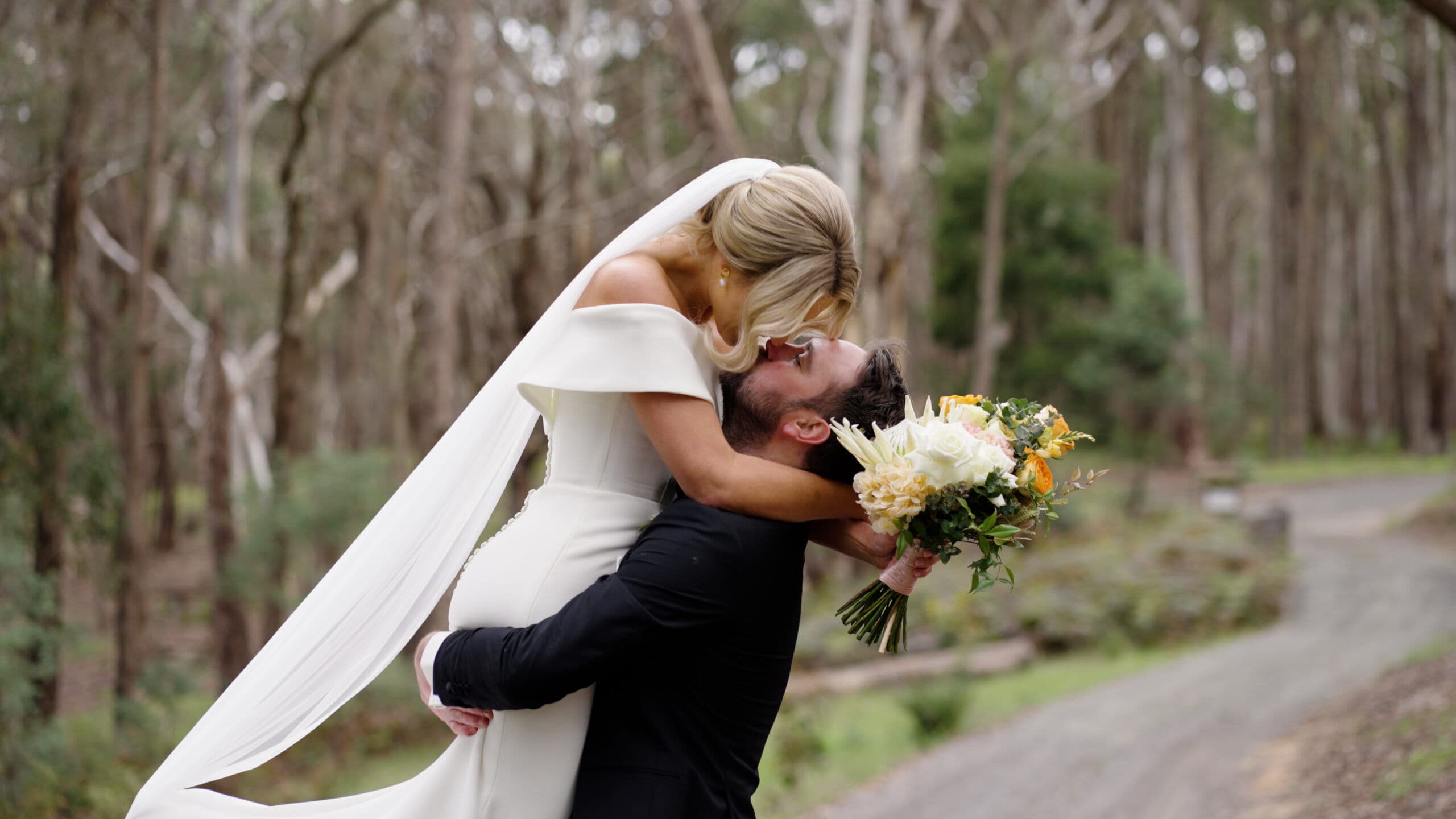 Daniel Domaschenz Productions wedding vendor