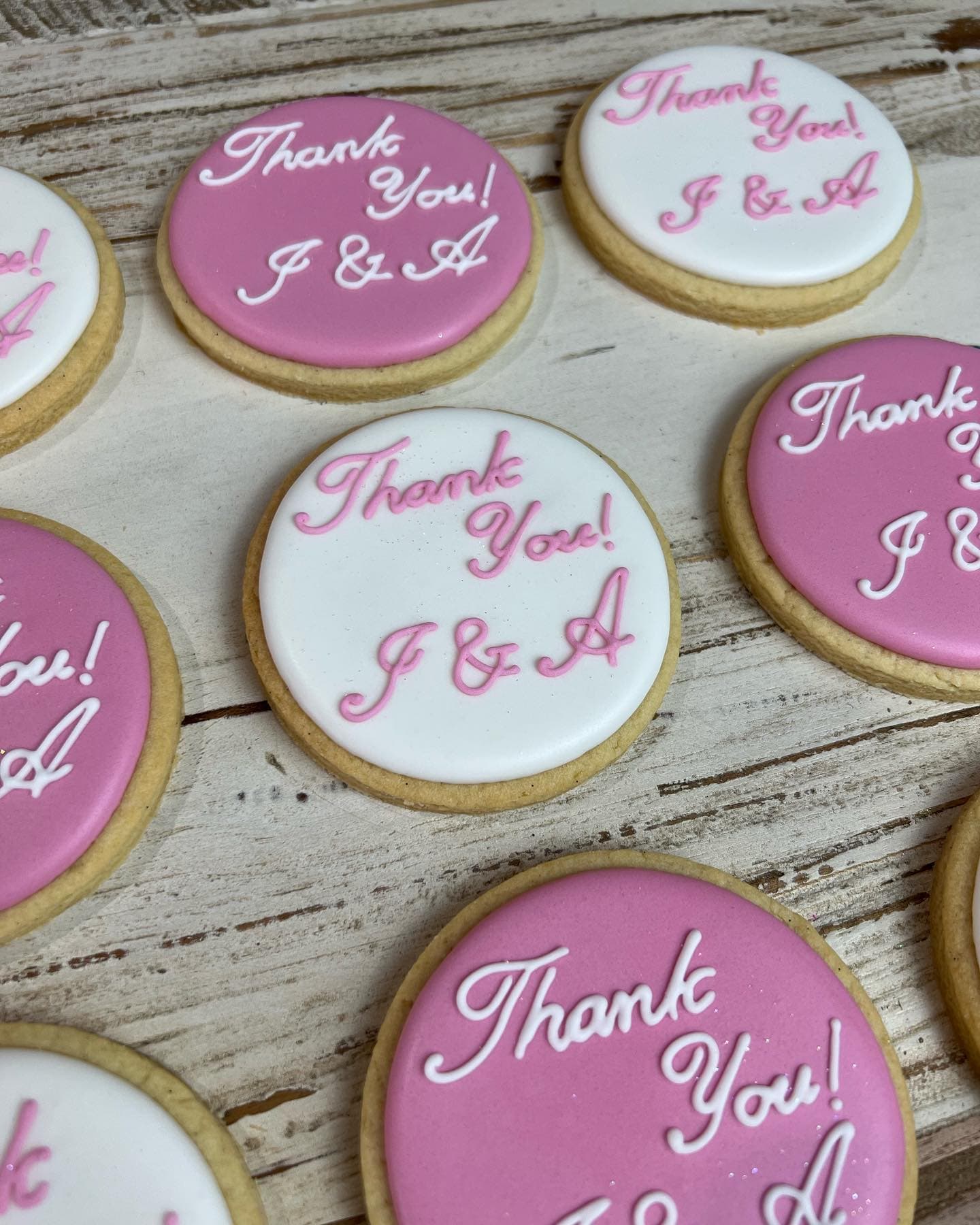 Vanilla Rose Baked Goods wedding vendor