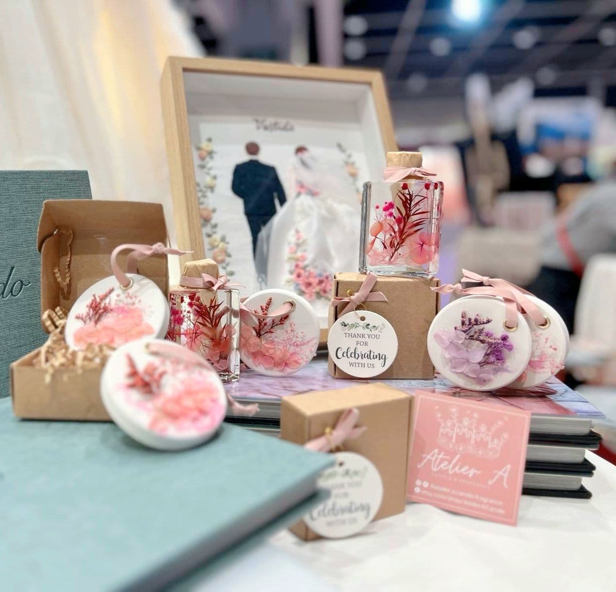 Atelier A Candle and Fragrance wedding vendor