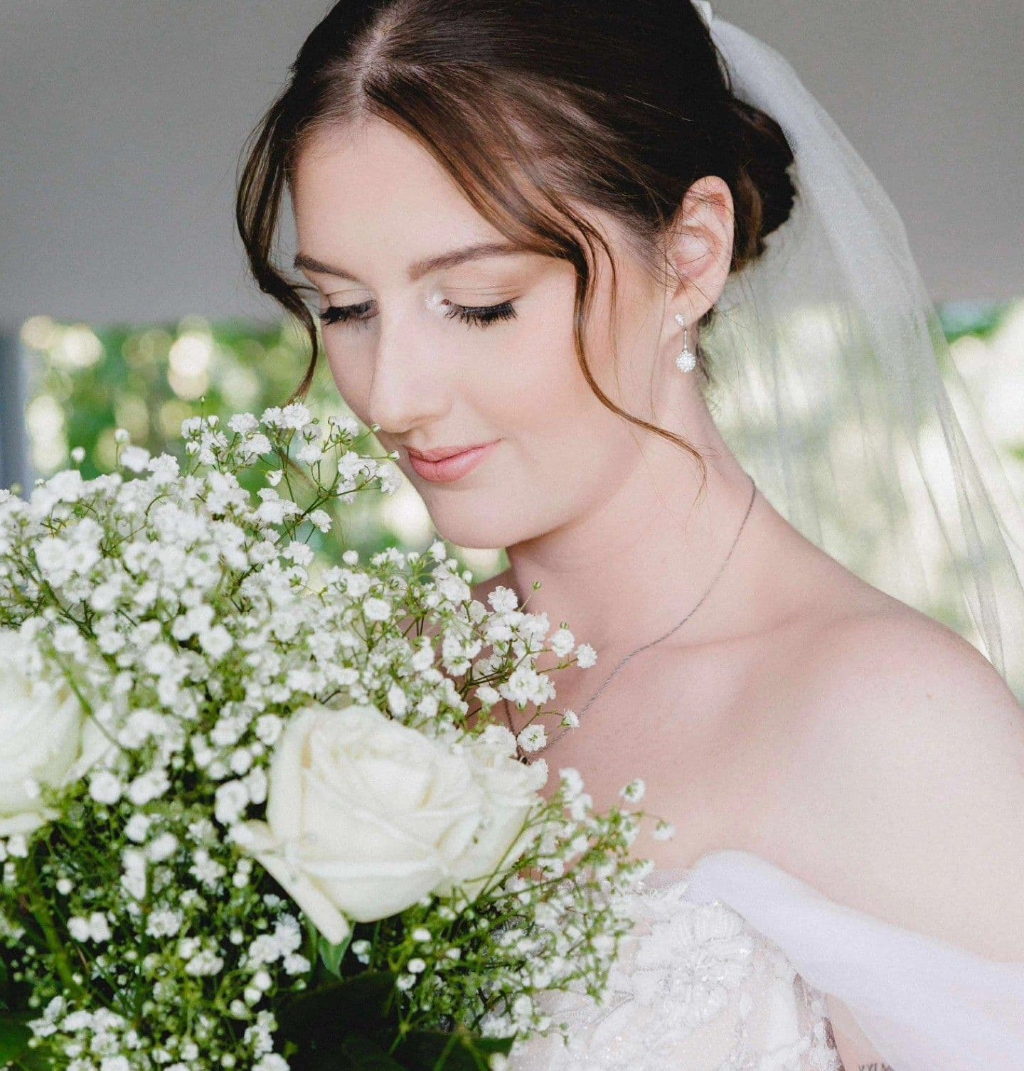 Ambra's Makeup Artistry wedding vendor