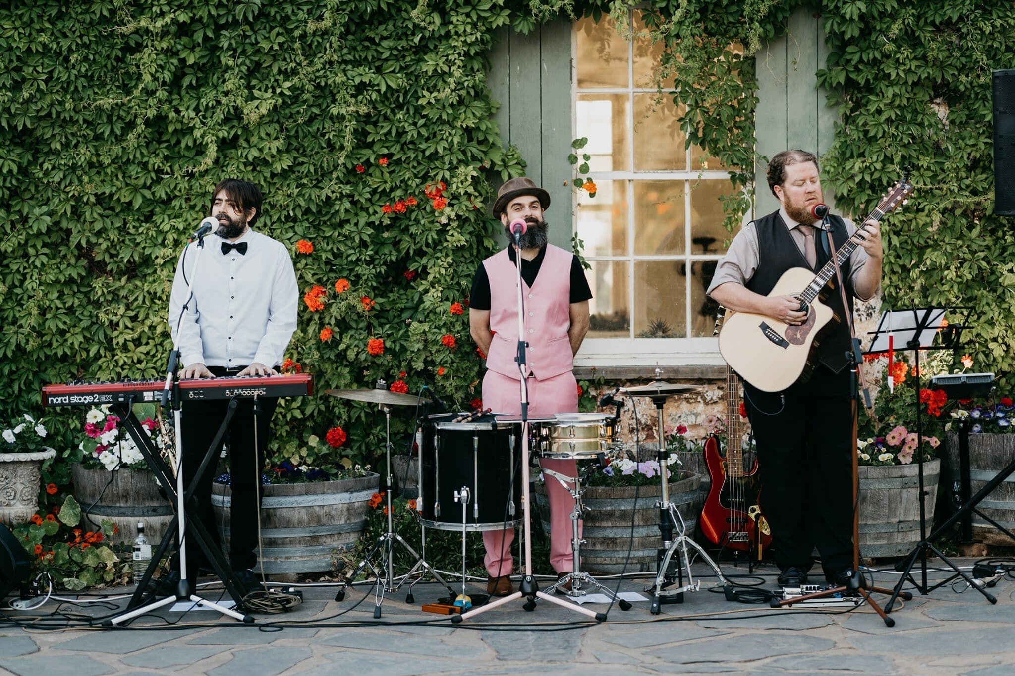 The Neapolitans wedding vendor