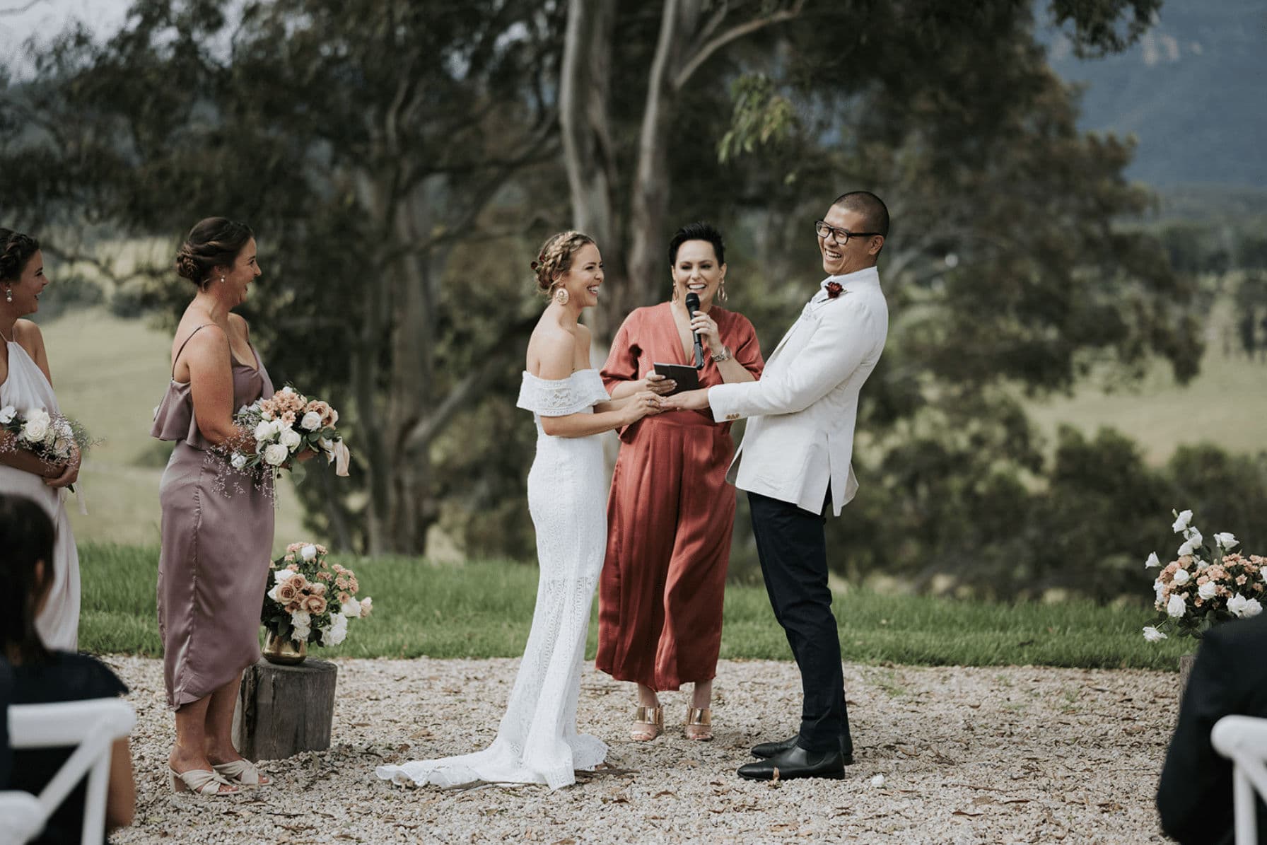 Lauren McLean Celebrant & MC wedding vendor