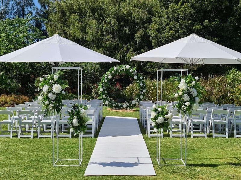 The Lily Pipit wedding vendor