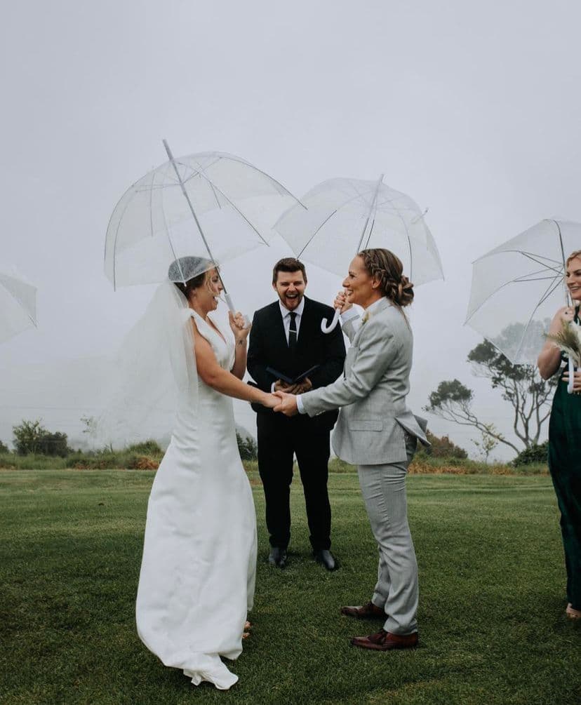 Dylan Bond Celebrant & MC wedding vendor