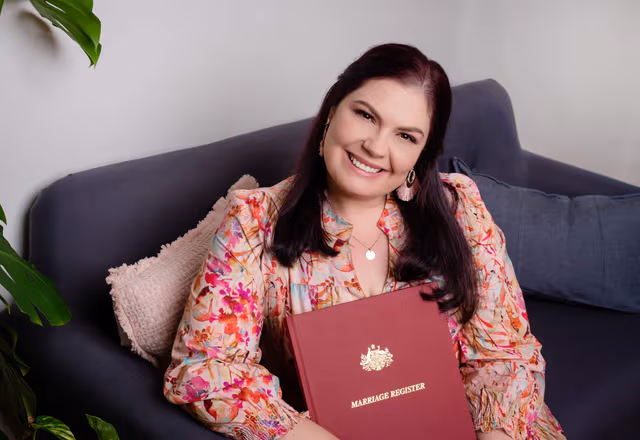 Deana the Celebrant wedding vendor