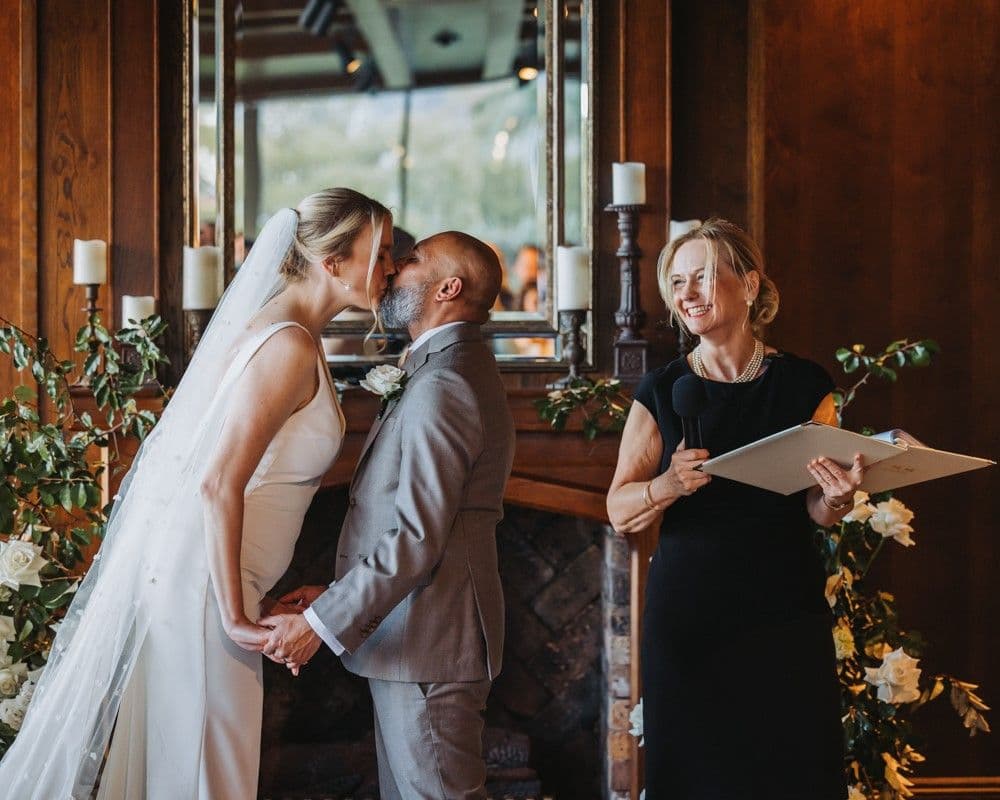 Julie Winter Marriage Celebrant wedding vendor