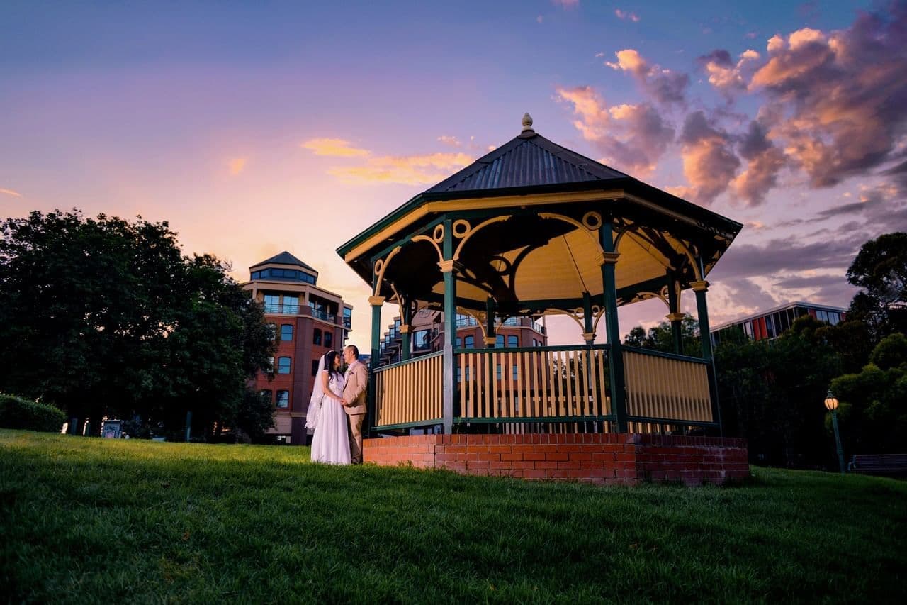 Amora Hotel Riverwalk Melbourne wedding vendor