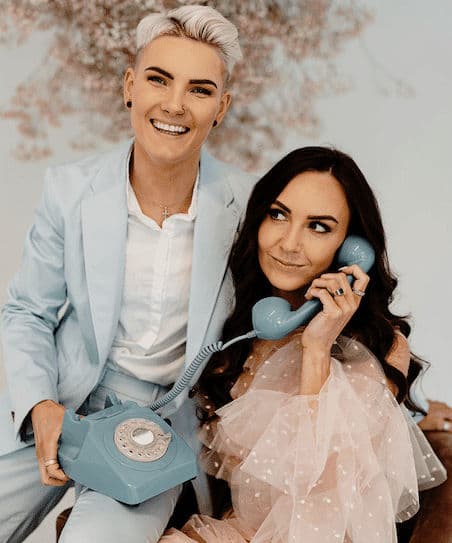 Off The Hook β Audio Guest Book wedding vendor